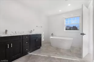 759 Mechlin Corner Rd, Union Township, NJ 08827 - Photo 25