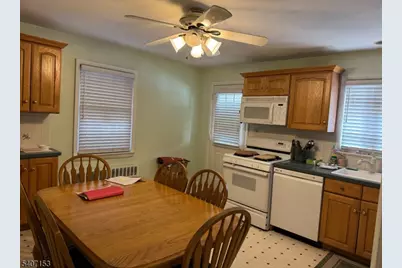 1632 Essex Ave, Linden, NJ 07036 - Photo 7