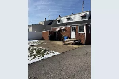 1632 Essex Ave, Linden, NJ 07036 - Photo 3