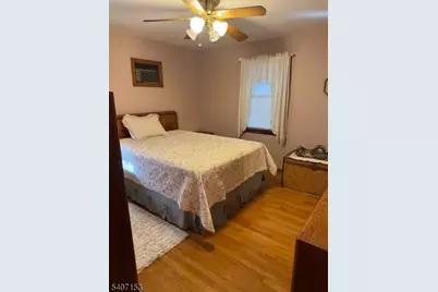 1632 Essex Ave, Linden, NJ 07036 - Photo 11