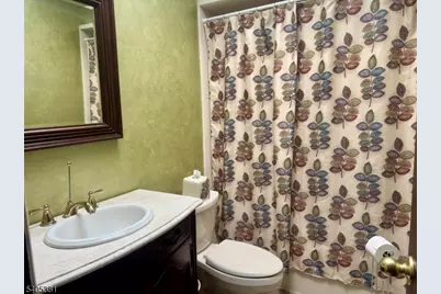 9 Windsor Dr, Jefferson Township, NJ 07438 - Photo 25