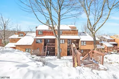 13 Village Way #4E, Vernon Twp., NJ 07462 - Photo 17