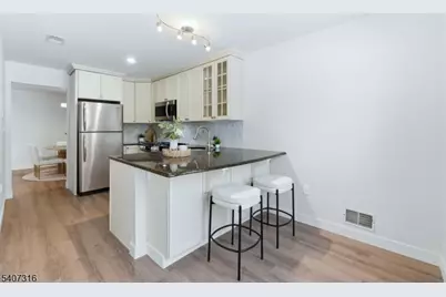 71 Washington Ct, Montville Township, NJ 07082 - Photo 13