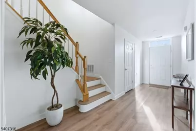 71 Washington Ct, Montville Township, NJ 07082 - Photo 15