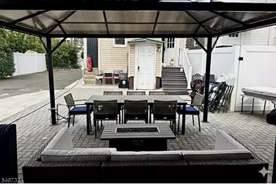 20 Lake St, Belleville, NJ 07109 - Photo 9