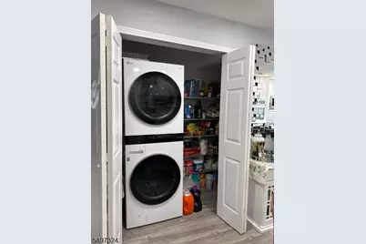 20 Lake St, Belleville, NJ 07109 - Photo 11