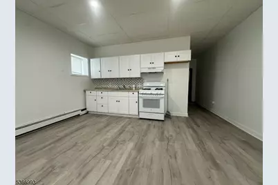 52-54 Stuyvesant Ave, Lyndhurst Township, NJ 07071 - Photo 1