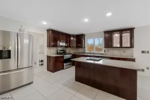 7 Tower Rd, Bridgewater, NJ 08807 - Photo 17