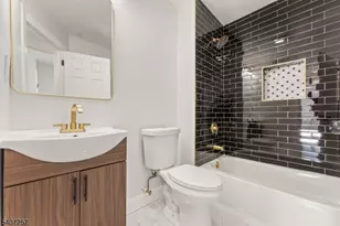 18 Hilton Ave, Maplewood, NJ 07040 - Photo 9