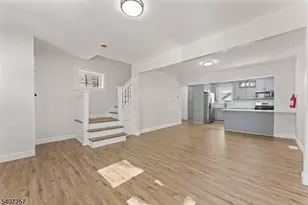 18 Hilton Ave, Maplewood, NJ 07040 - Photo 1