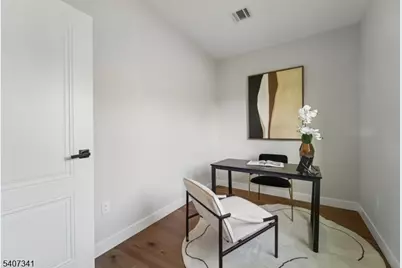 27 Sullivan Dr, Emerson, NJ 07630 - Photo 13