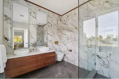 27 Sullivan Dr, Emerson, NJ 07630 - Photo 25