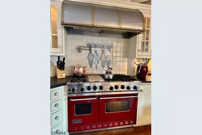 1 Green Hills Rd, Mendham Township, NJ 07945 - Photo 7