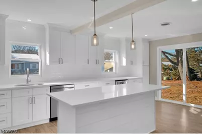 136 Georgetown, Toms River Township, NJ 08753 - Photo 17