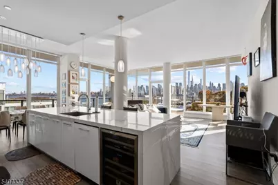 1200 Avenue At Port Imperial #705, Weehawken Twp., NJ 07086 - Photo 1