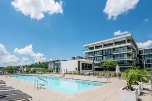 1200 Ave at Port Imperial, Weehawken Twp., NJ 07086 - Photo 27