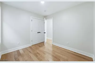 747 S 11th St, Newark, NJ 07103 - Photo 33