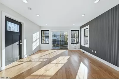 747 S 11th St, Newark, NJ 07103 - Photo 5