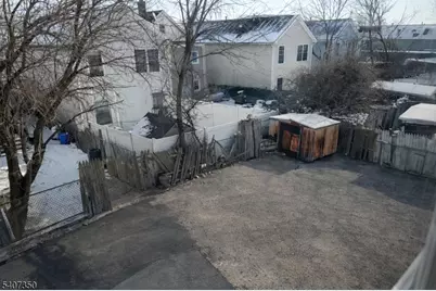 48 Holland St, Newark, NJ 07103 - Photo 25