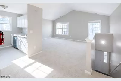 48 Holland St, Newark, NJ 07103 - Photo 15