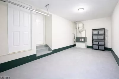 48 Holland St, Newark, NJ 07103 - Photo 9