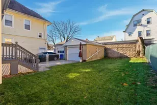 768 E 25th St, Paterson, NJ 07504 - Photo 23