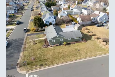 402 W Frech Ave, Manville, NJ 08835 - Photo 35