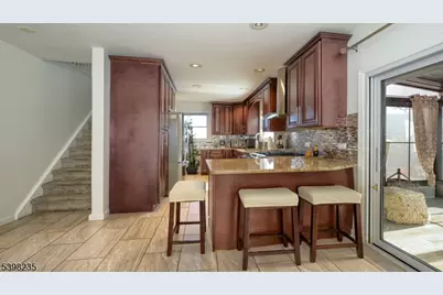 224 Pompton Rd, Haledon, NJ 07508 - Photo 9