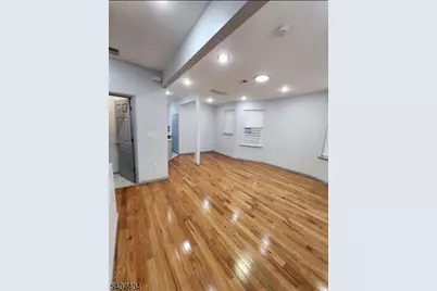 296 Chadwick Ave, Newark, NJ 07112 - Photo 3