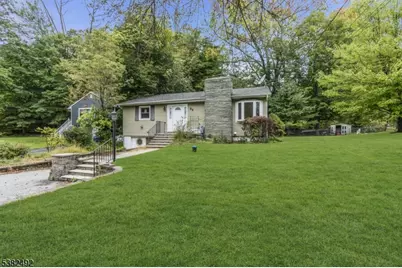 55 Orchard Dr, Vernon, NJ 07462 - Photo 1