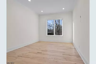 17 Penwood Rd, Livingston, NJ 07039 - Photo 31