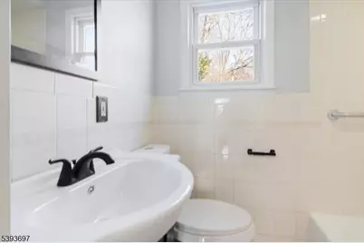 301 Riverview Rd, Pompton Lakes, NJ 07442 - Photo 15