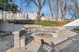 301 Riverview Rd, Pompton Lakes, NJ 07442 - Photo 27