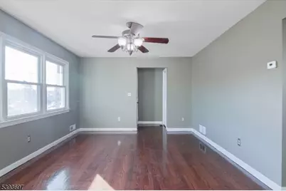 301 Riverview Rd, Pompton Lakes, NJ 07442 - Photo 9