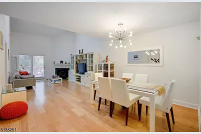 24 Davenport Pl, Morris Township, NJ 07960 - Photo 5