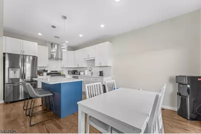 76 Valerie Dr, Manville, NJ 08835 - Photo 7