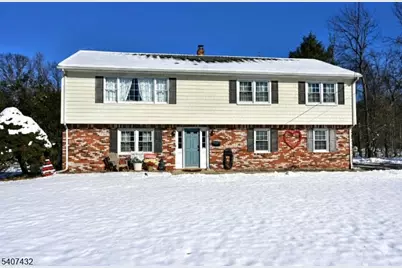 47 Herold Dr, Glen Rock, NJ 07452 - Photo 1