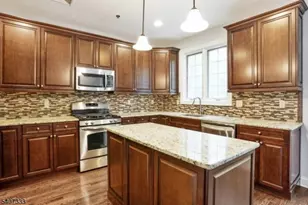 20 Bloomfield Ave, Essex Fells, NJ 07021 - Photo 3