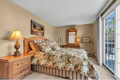 9 Corsica Rd, Hopatcong, NJ 07843 - Photo 9