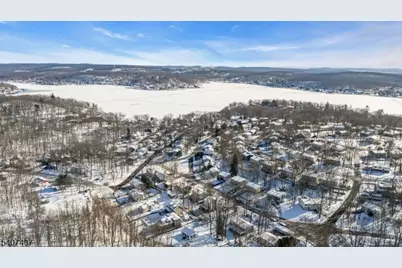 9 Corsica Rd, Hopatcong, NJ 07843 - Photo 31