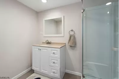 29 Grandview Dr, Woodland Park, NJ 07424 - Photo 21