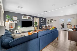 29 Grandview Dr, Woodland Park, NJ 07424 - Photo 3