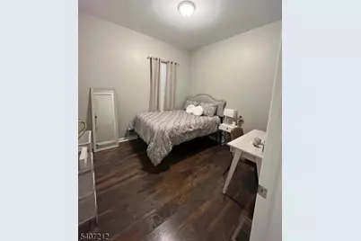 813 South 14th Street #2L, Newark, NJ 07108 - Photo 3