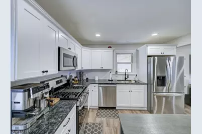 1140 Saint John St, Manville, NJ 08835 - Photo 9