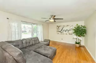 84 Locust Ave, Wallington, NJ 07057 - Photo 7