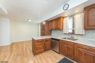 84 Locust Ave, Wallington, NJ 07057 - Photo 15