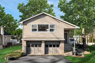 517 Vail Rd, Roxbury Township, NJ 07850 - Photo 1