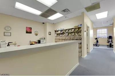 1033 Clifton Ave, Clifton, NJ 07013 - Photo 13