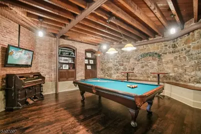 40 Highland Ave, Millburn, NJ 07078 - Photo 33