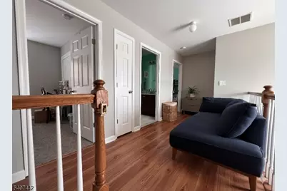 4 Cobblers Cir, Franklin Township, NJ 08823 - Photo 13